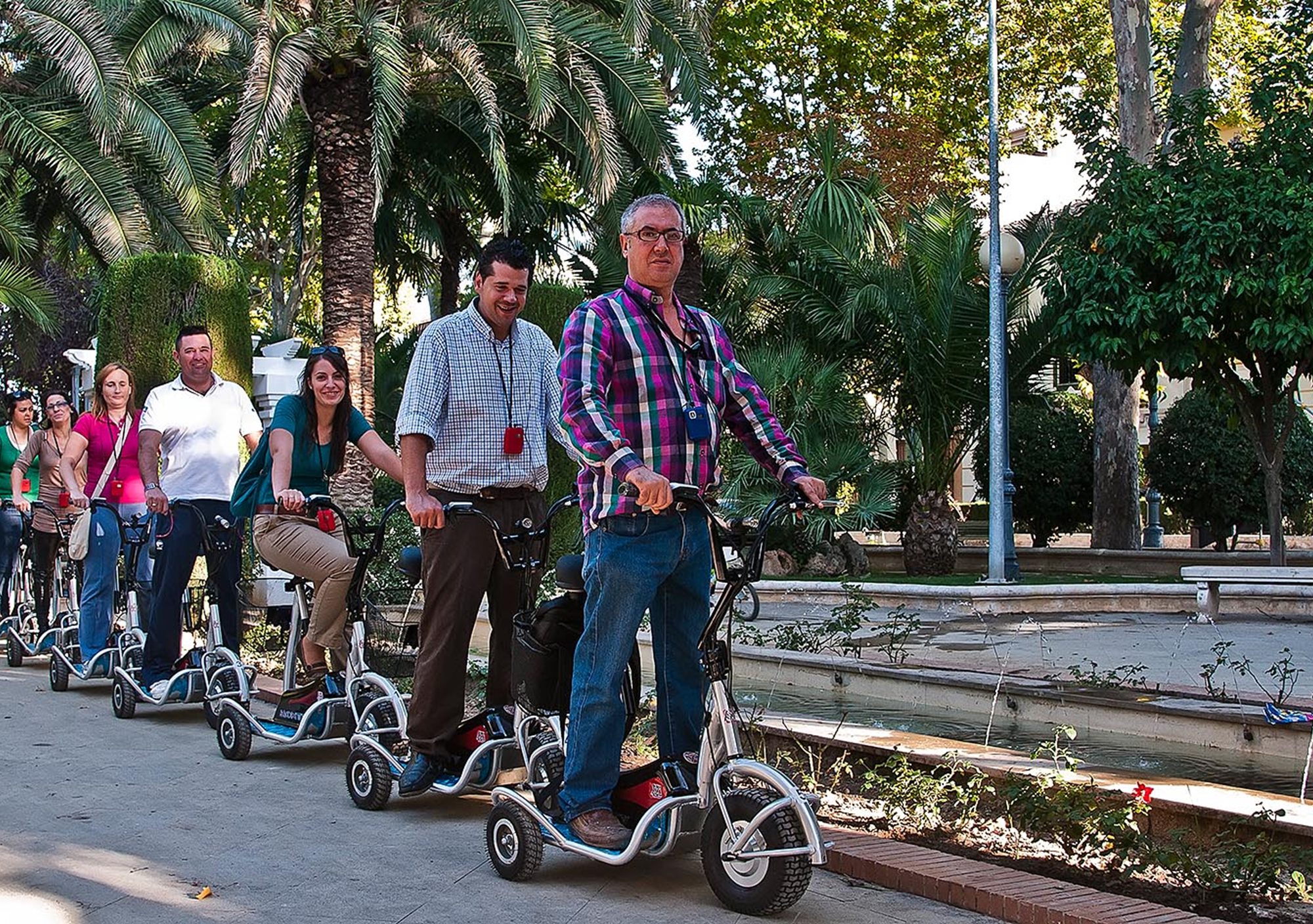 Visitar Priego de Córdoba cómoda cómodo comodamente, Visita por Priego de Córdoba en D’pie eléctrico, visitas guiadas Priego eléctrica, tours guiados Priego eléctrico, excursión con guía Priego patín eléctrico