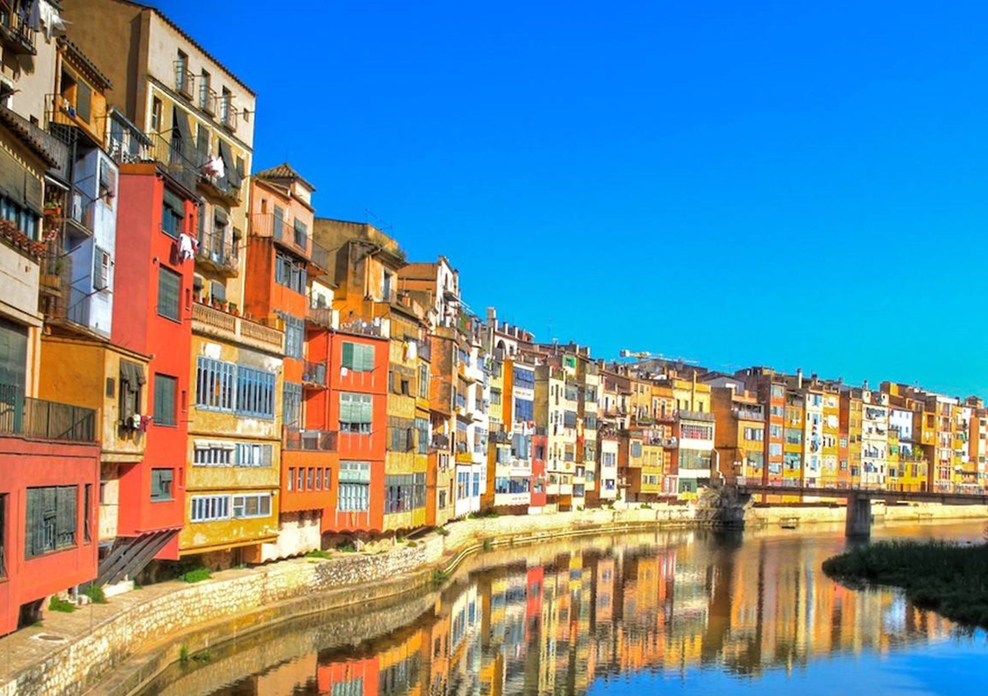 Visitar Girona esencial con guía, visitas guiadas privadas Girona esencial, tours privados guiados Girona esencial, excursión a pié privada con guía Girona esencial gerona