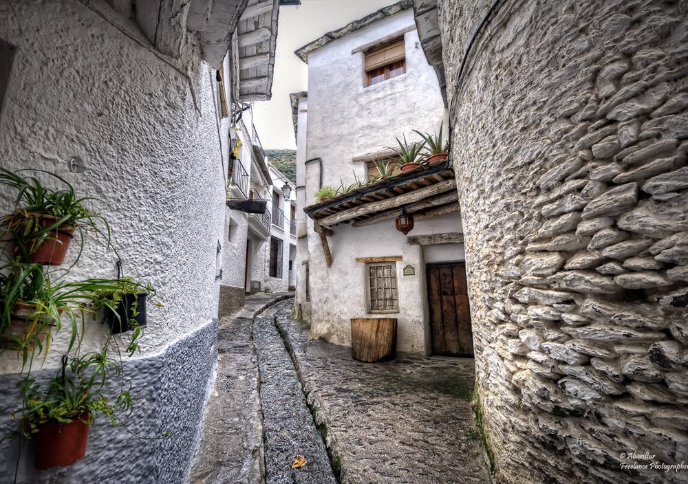 Alpujarra from Granada: Andalusian Heritage Tour