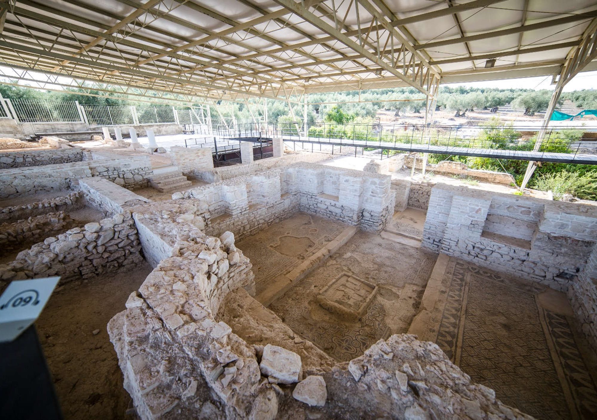 Visitar yacimiento arqueológico romano Fuente Álamo, visitas audioguiadas arqueológicas Villa Romana Fuente Álamo, tours audioguiados yacimiento arqueológico Villa Romana Fuente Álamo, excursión yacimiento arqueológico romano Fuente Álamo