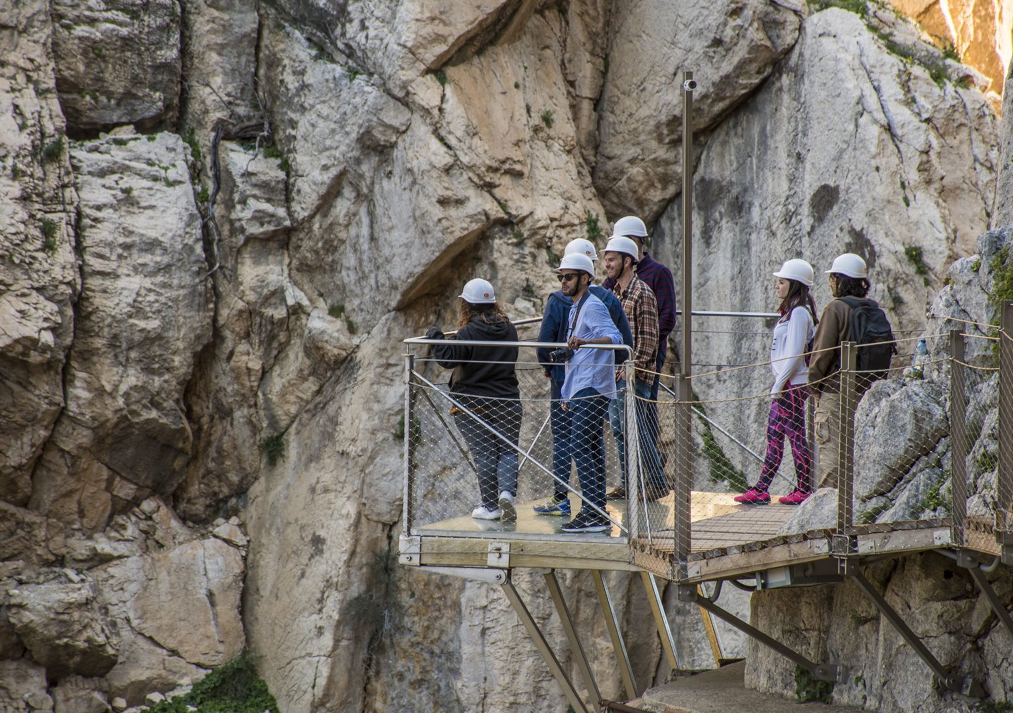 Visitar el caminito del rey, excursión privada al caminito del rey, visita exclusiva caminito del rey, tour privado caminito del rey con transporte traslados bus ida y vuelta desde granada ciudad transfers guía particular